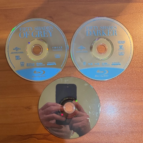 Fifty Shades 3-Movie Collection Blu-Ray + Digital - Picture 6 of 9